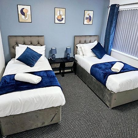 Lushstay Telford - Families, Contractors & Group Of Friends, Long Term Stay Luaran gambar