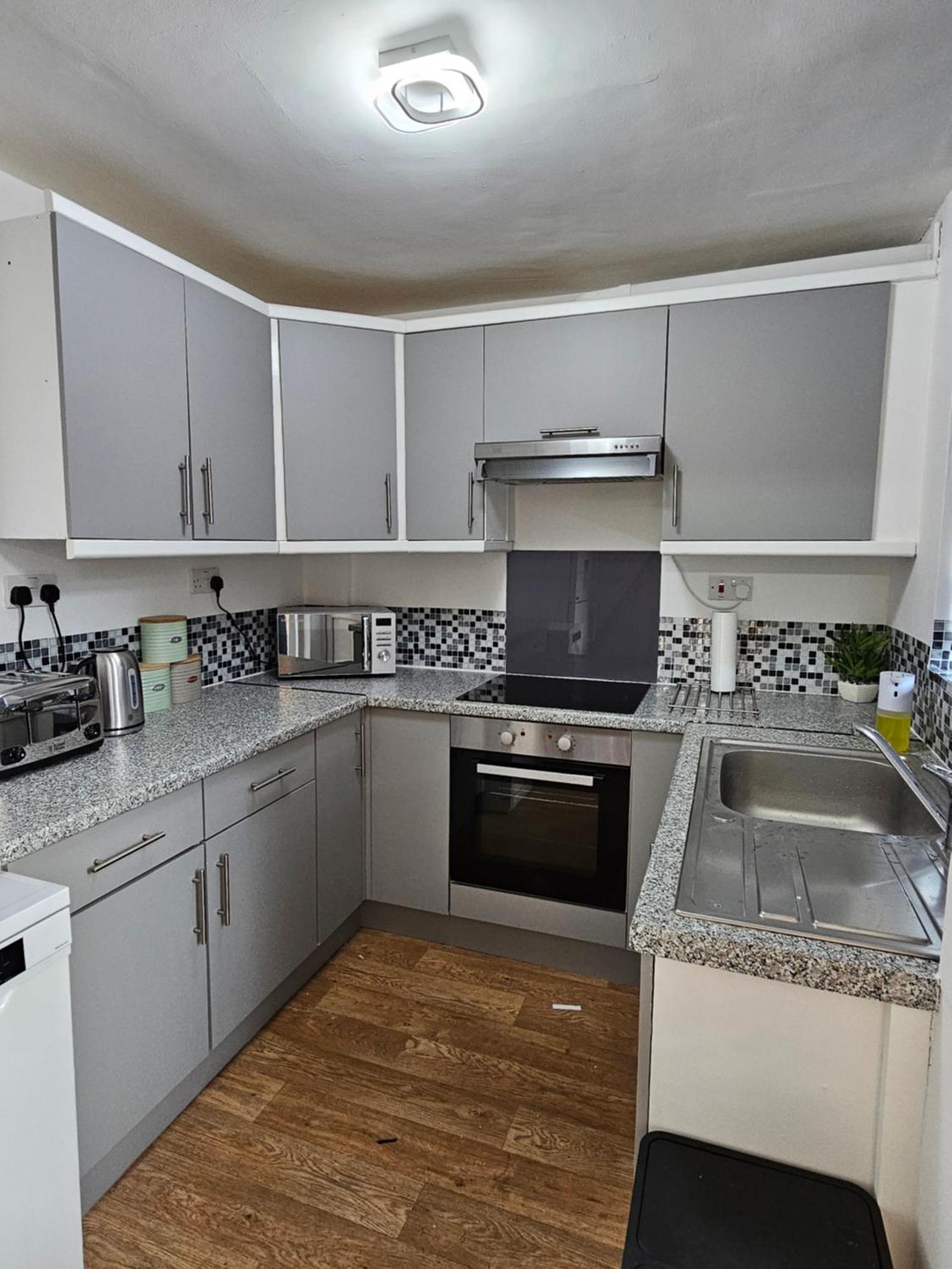 Lushstay Telford - Families, Contractors & Group Of Friends, Long Term Stay Luaran gambar